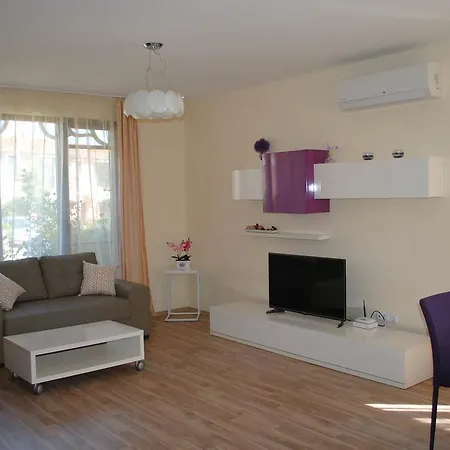 וילה Maria And Plamena Houses פומורי