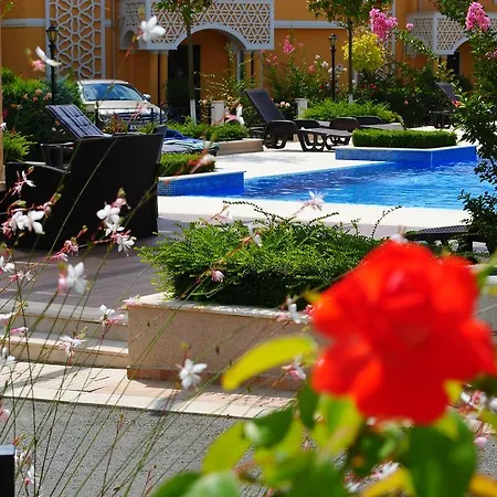 וילה Maria And Plamena Houses